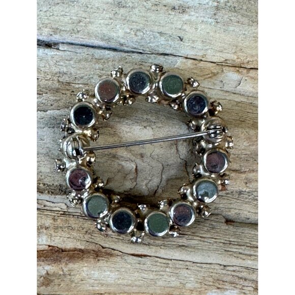 Vintage Weiss Green Rhinestone Wreath Brooch Round Pin unsigned - Picture 4 of 5